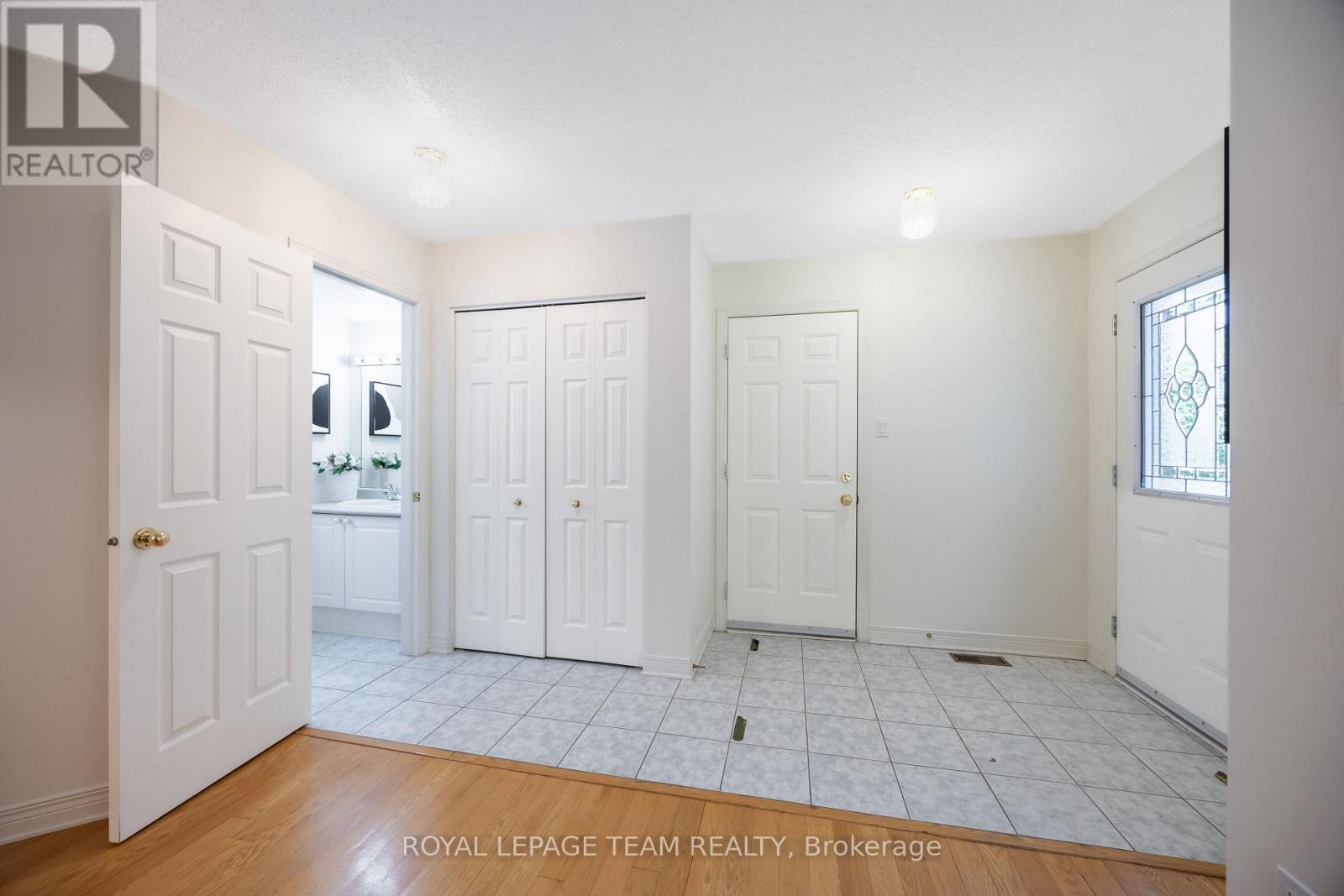 29 Keno Way, Ottawa, Ontario  K2T 1H3 - Photo 5 - X13541396