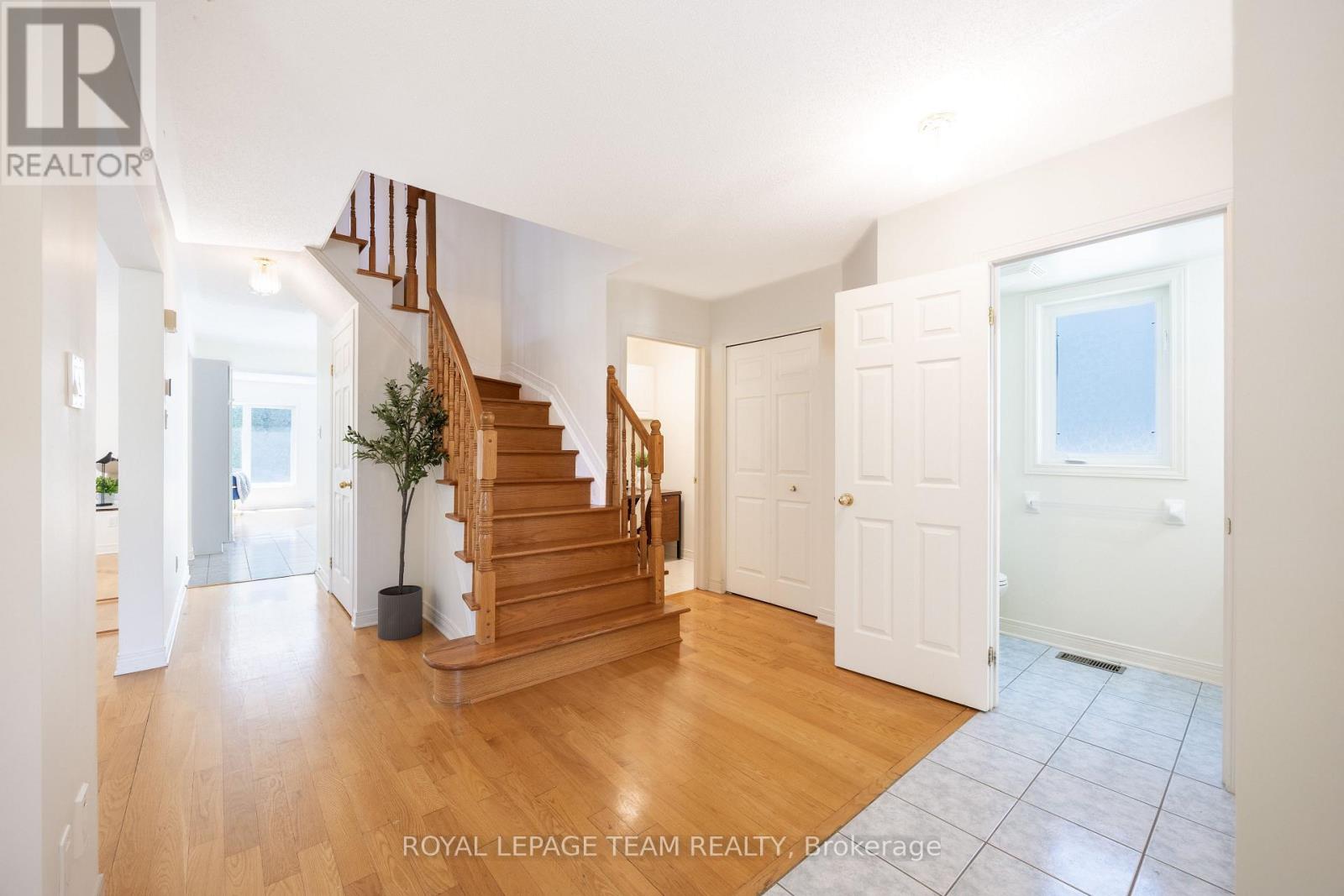 29 Keno Way, Ottawa, Ontario  K2T 1H3 - Photo 6 - X13541396