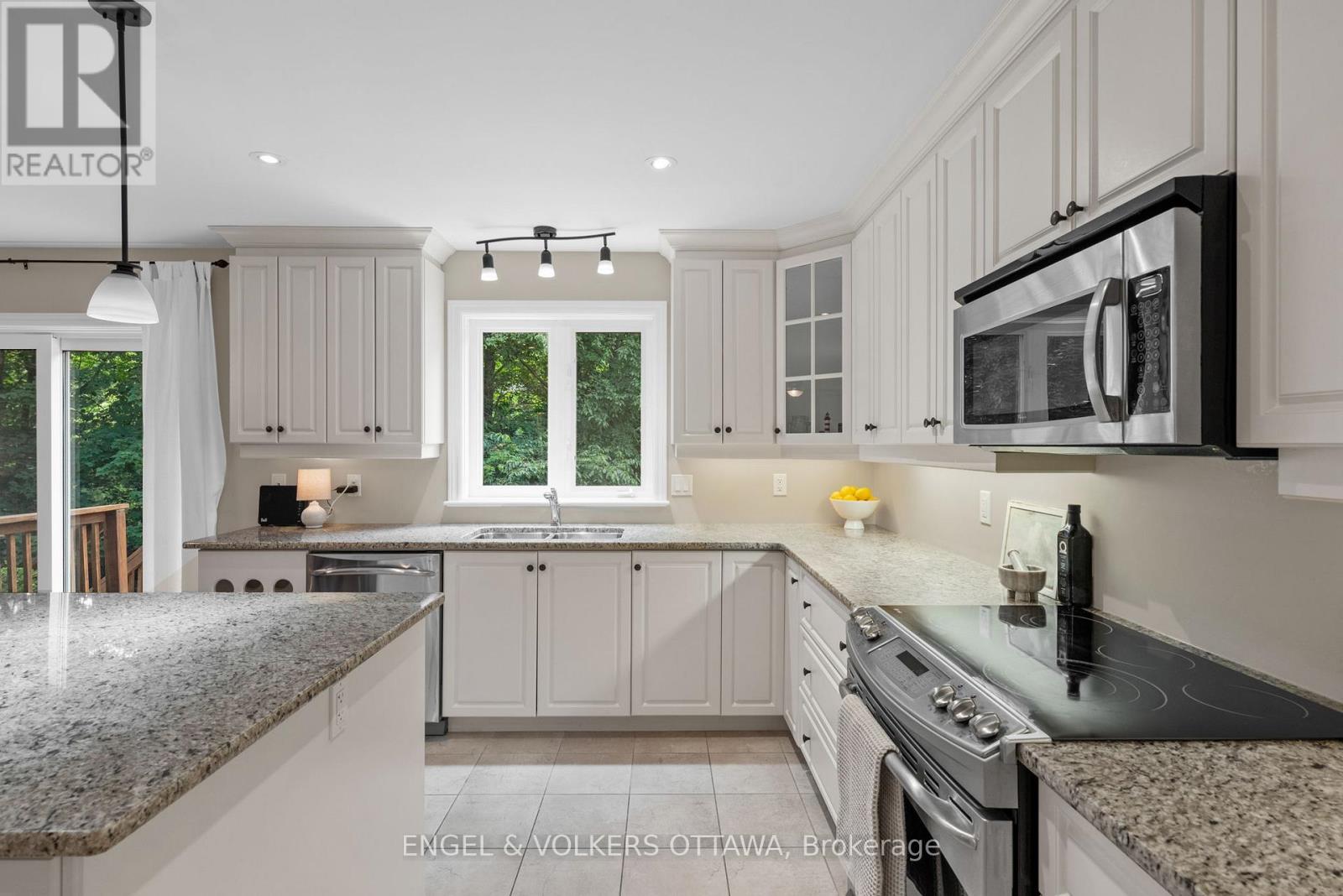 140 Station Trail, Russell, Ontario  K4R 0A3 - Photo 12 - X13541646