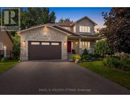 140 STATION TRAIL, Russell, Ontario