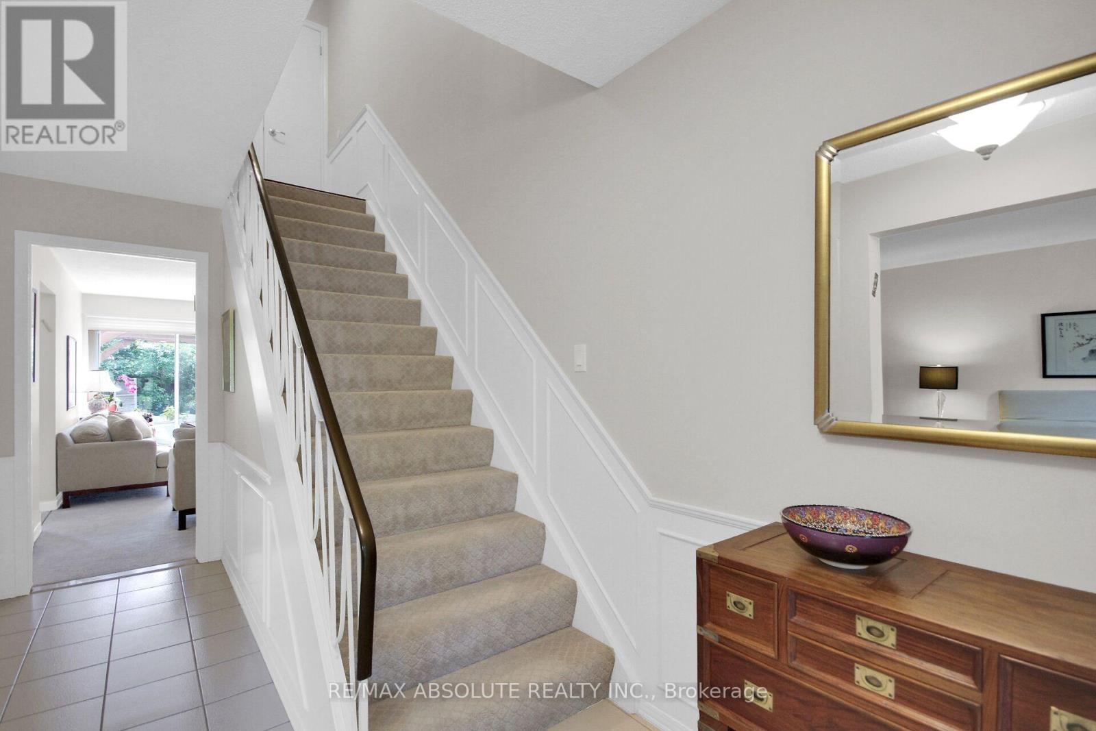 79 Shoreham Avenue, Ottawa, Ontario  K2G 3X3 - Photo 17 - X13533622