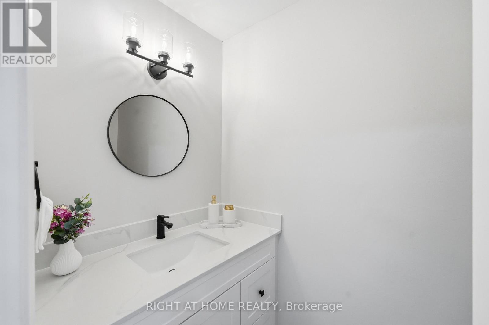 3 - 7874 Jeanne D'arc Boulevard, Ottawa, Ontario  K1C 2E9 - Photo 12 - X13541844