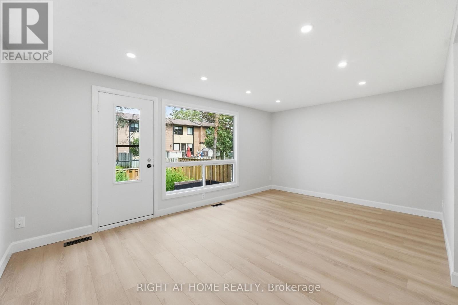 3 - 7874 Jeanne D'arc Boulevard, Ottawa, Ontario  K1C 2E9 - Photo 8 - X13541844
