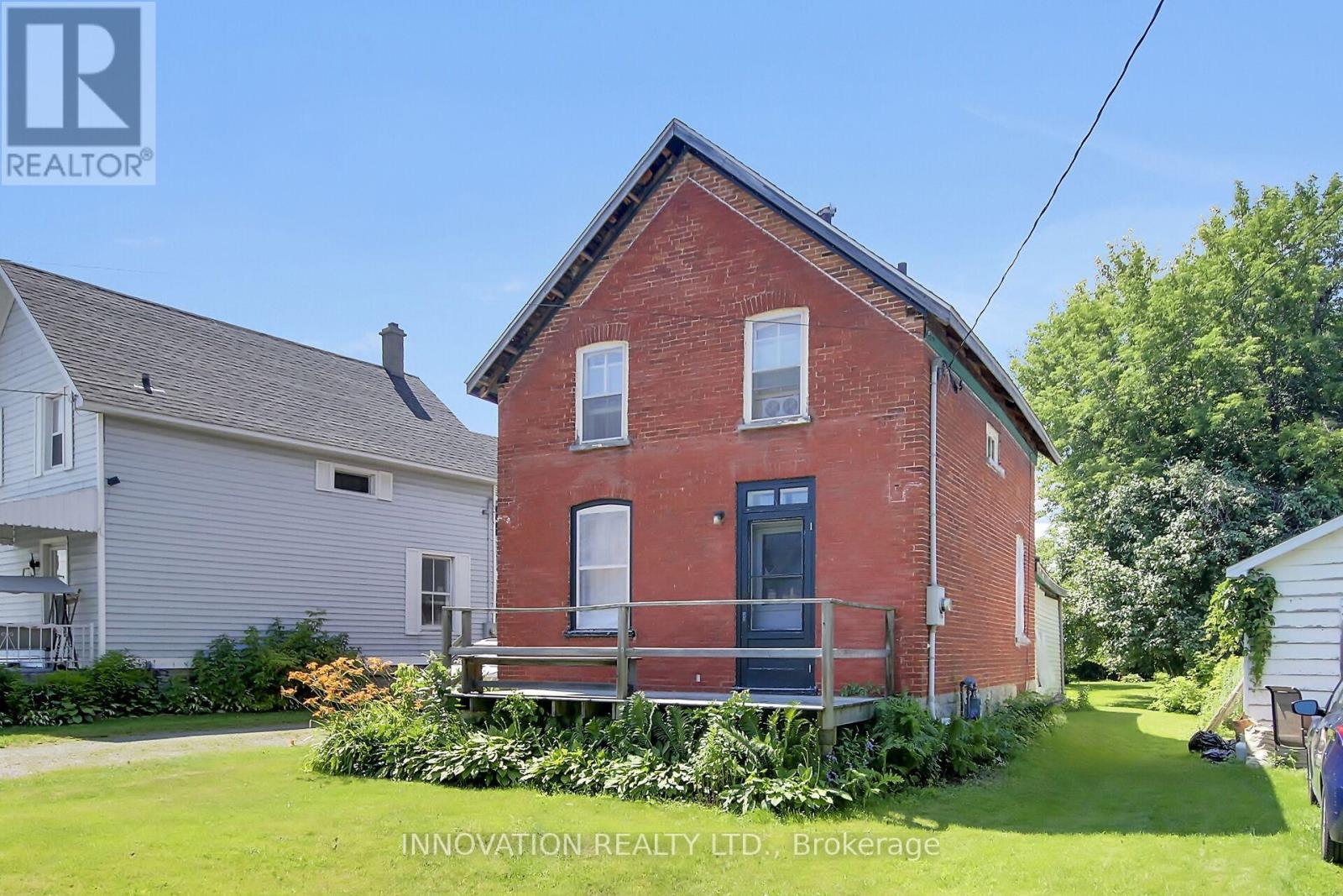 2158 Dundas Street, Edwardsburgh/cardinal, Ontario  K0E 1E0 - Photo 1 - X13541860