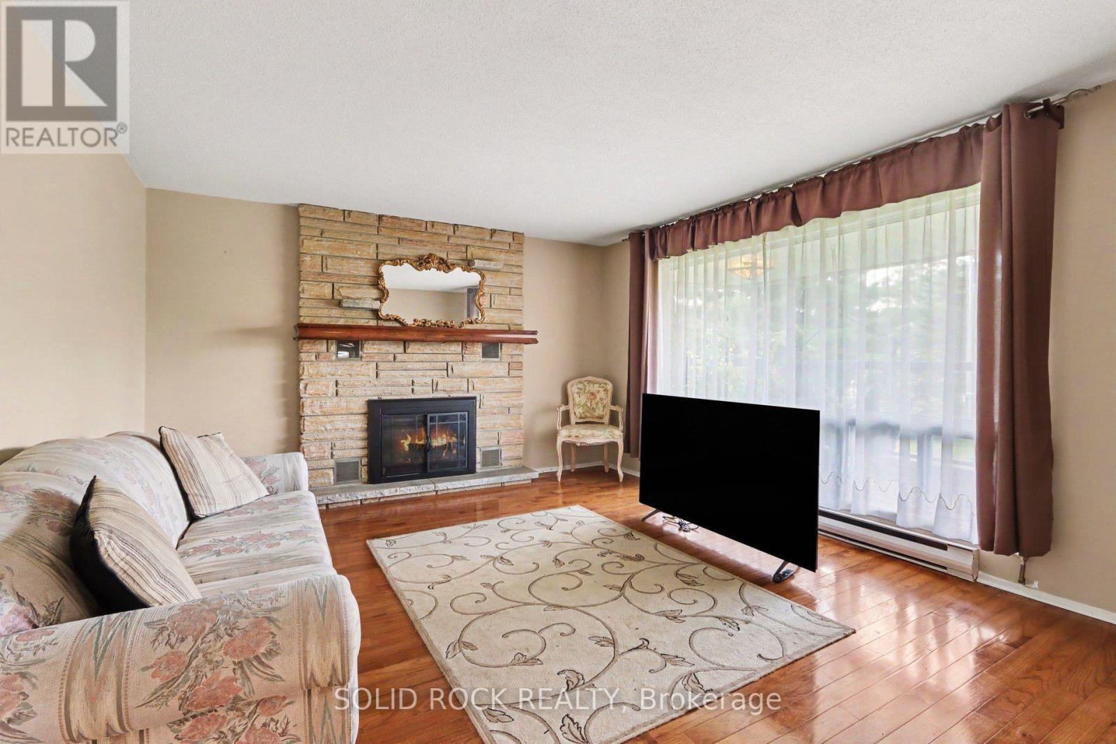 220 Highfield Crescent, Beckwith, Ontario  K7C 3P2 - Photo 8 - X13542068