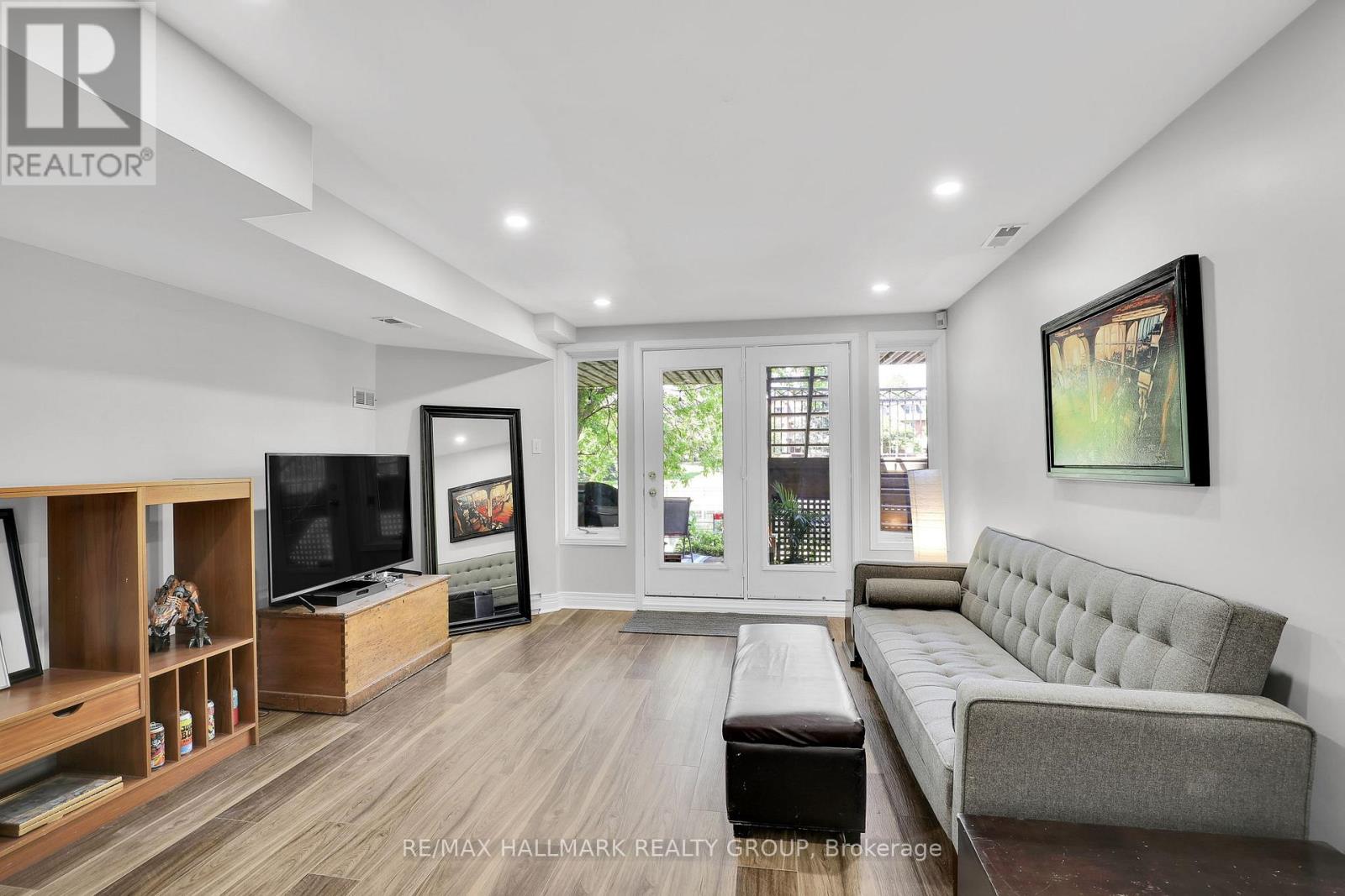 49b First Avenue, Ottawa, Ontario  K1S 2G1 - Photo 34 - X13542308