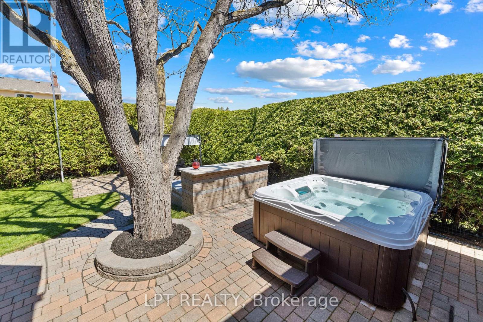 11 Elderwood Trail, Ottawa, Ontario  K2S 1C9 - Photo 37 - X13542346