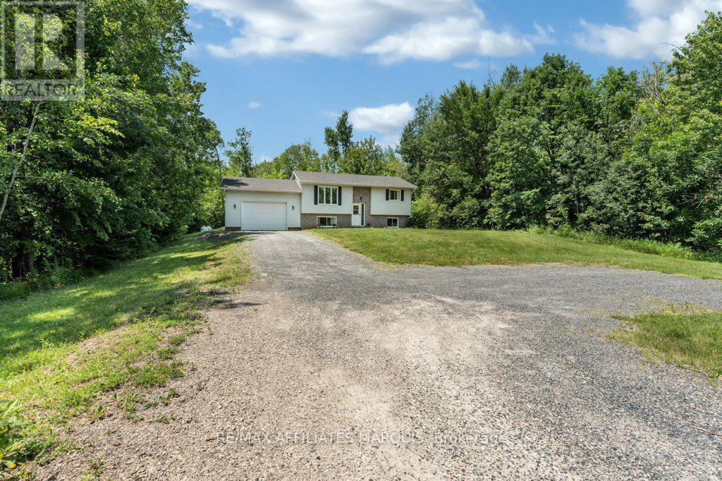 437 Miller Drive, Drummond/north Elmsley, Ontario  K7H 0K7 - Photo 2 - X13542378