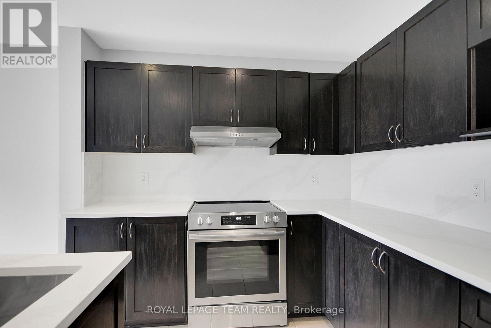 208 Mission Trail Crescent, Ottawa, Ontario  K2S 1B9 - Photo 16 - X13542632