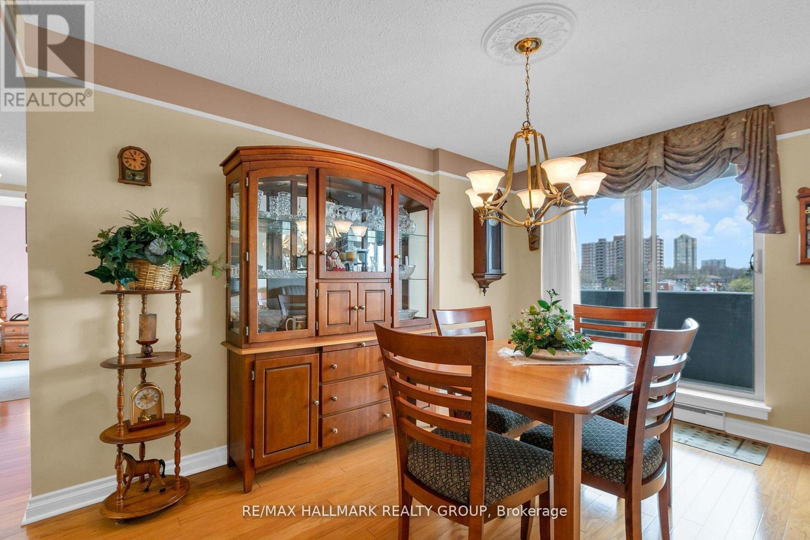 401 - 200 Lafontaine Avenue E, Ottawa, Ontario  K1L 8K8 - Photo 8 - X13542826