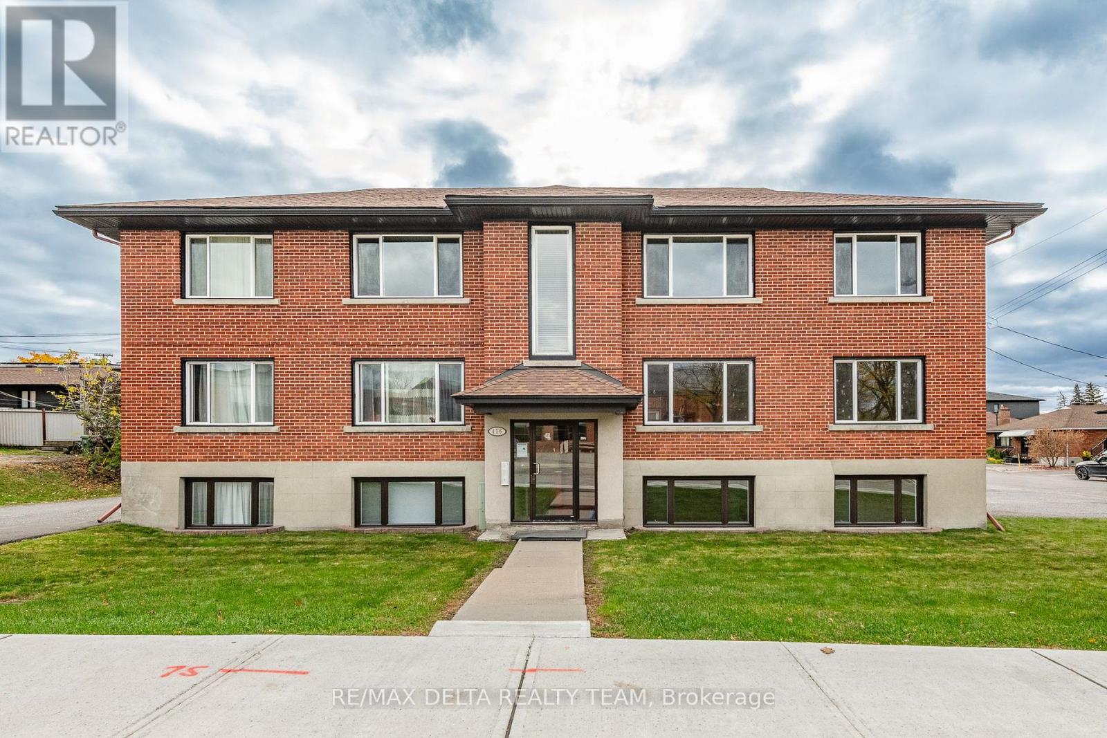 1 - 416 Dovercourt Avenue, Ottawa, Ontario  K2A 0T1 - Photo 1 - X13542858