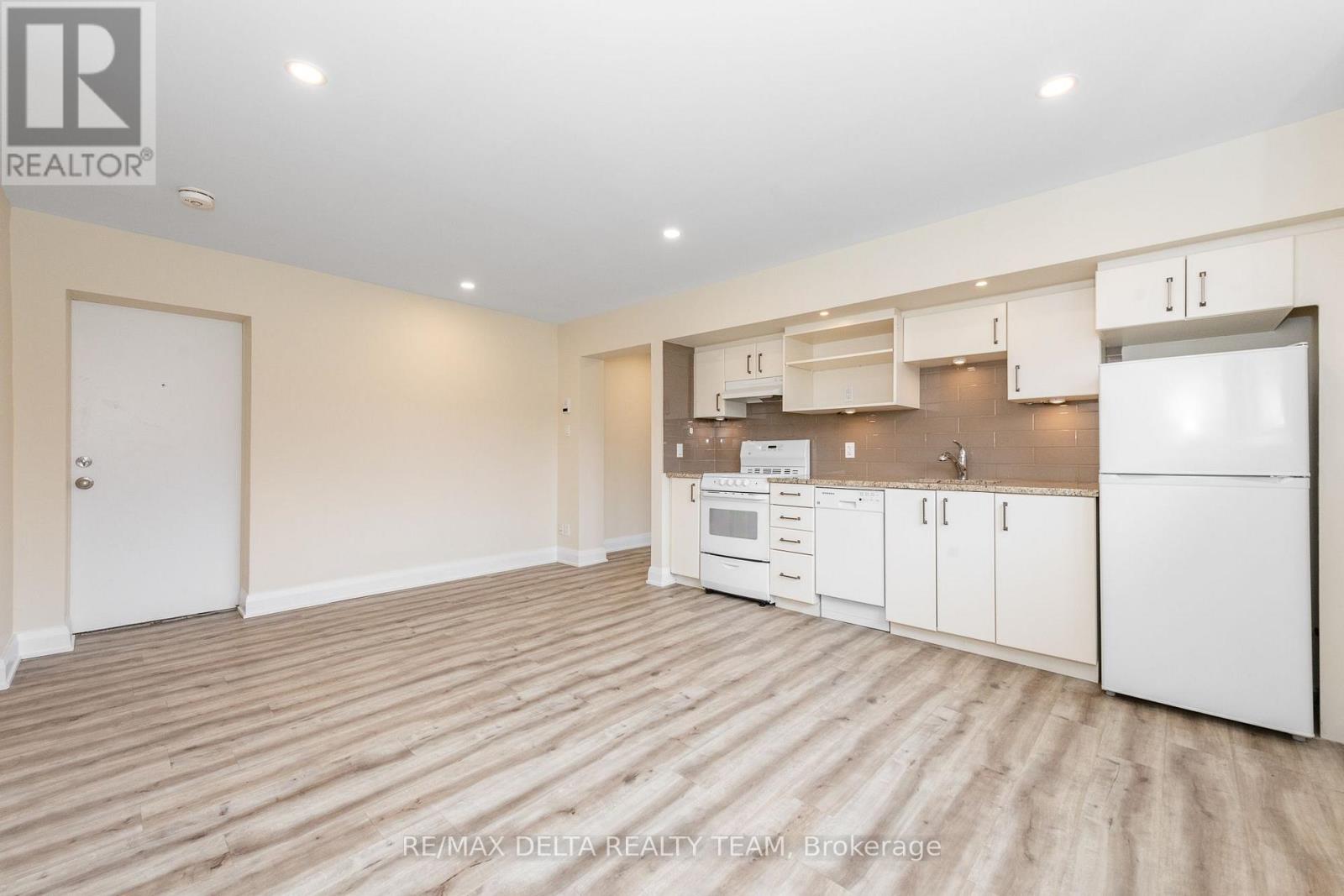1 - 416 Dovercourt Avenue, Ottawa, Ontario  K2A 0T1 - Photo 5 - X13542858