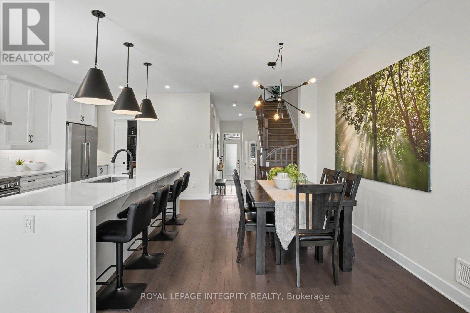 523 Triangle Street, Ottawa, Ontario  K2V 0M7 - Photo 6 - X13542882