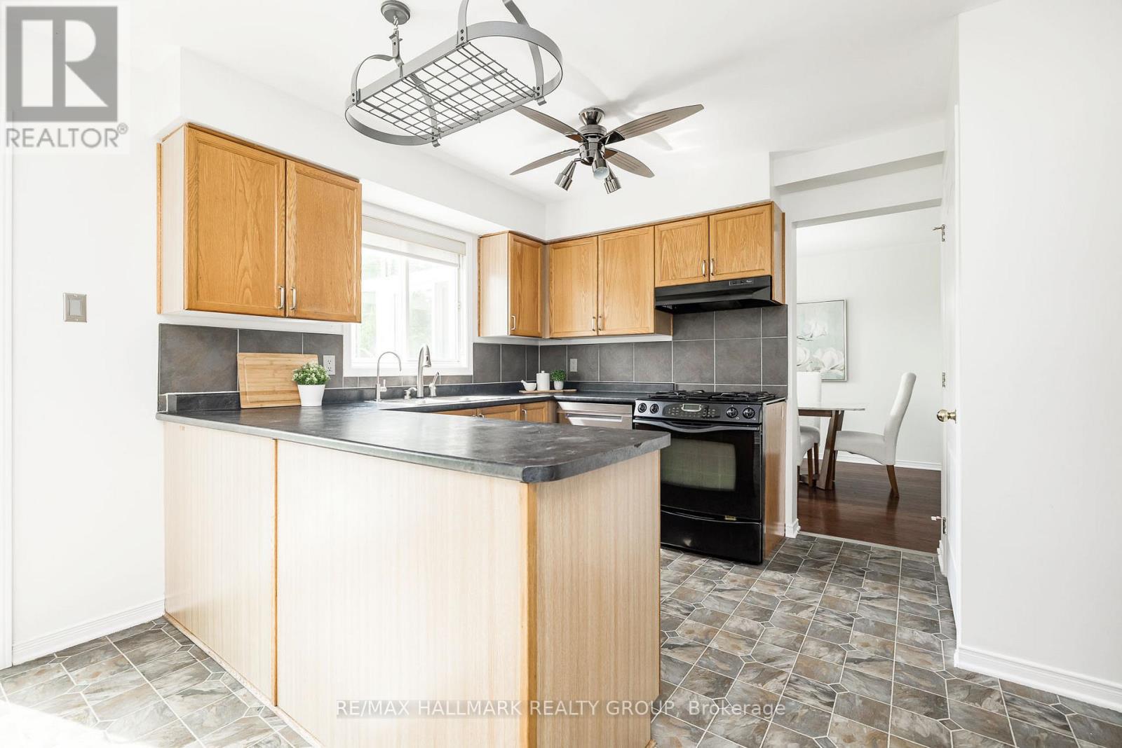 702 Maley Street, North Grenville, Ontario  K0G 1J0 - Photo 12 - X13542940