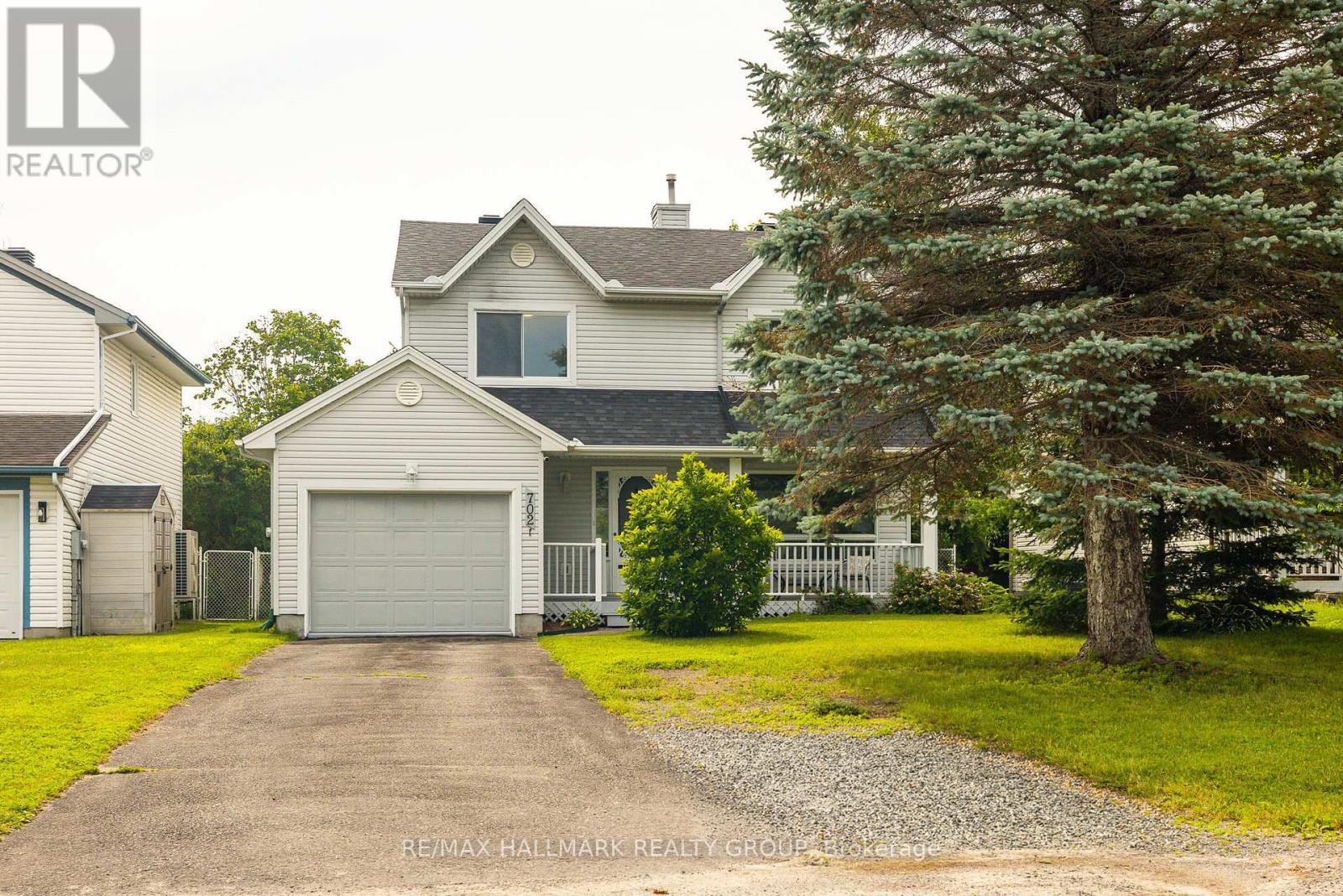 702 Maley Street, North Grenville, Ontario  K0G 1J0 - Photo 2 - X13542940