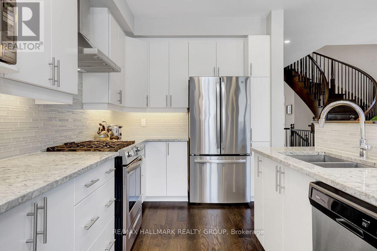 317 Lysander Place, Ottawa, Ontario  K1K 3X8 - Photo 13 - X13543180