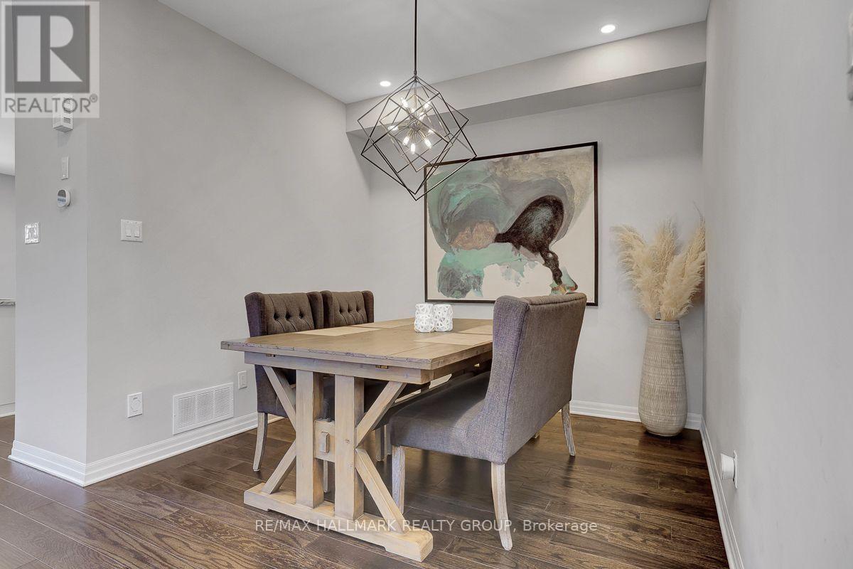 317 Lysander Place, Ottawa, Ontario  K1K 3X8 - Photo 9 - X13543180