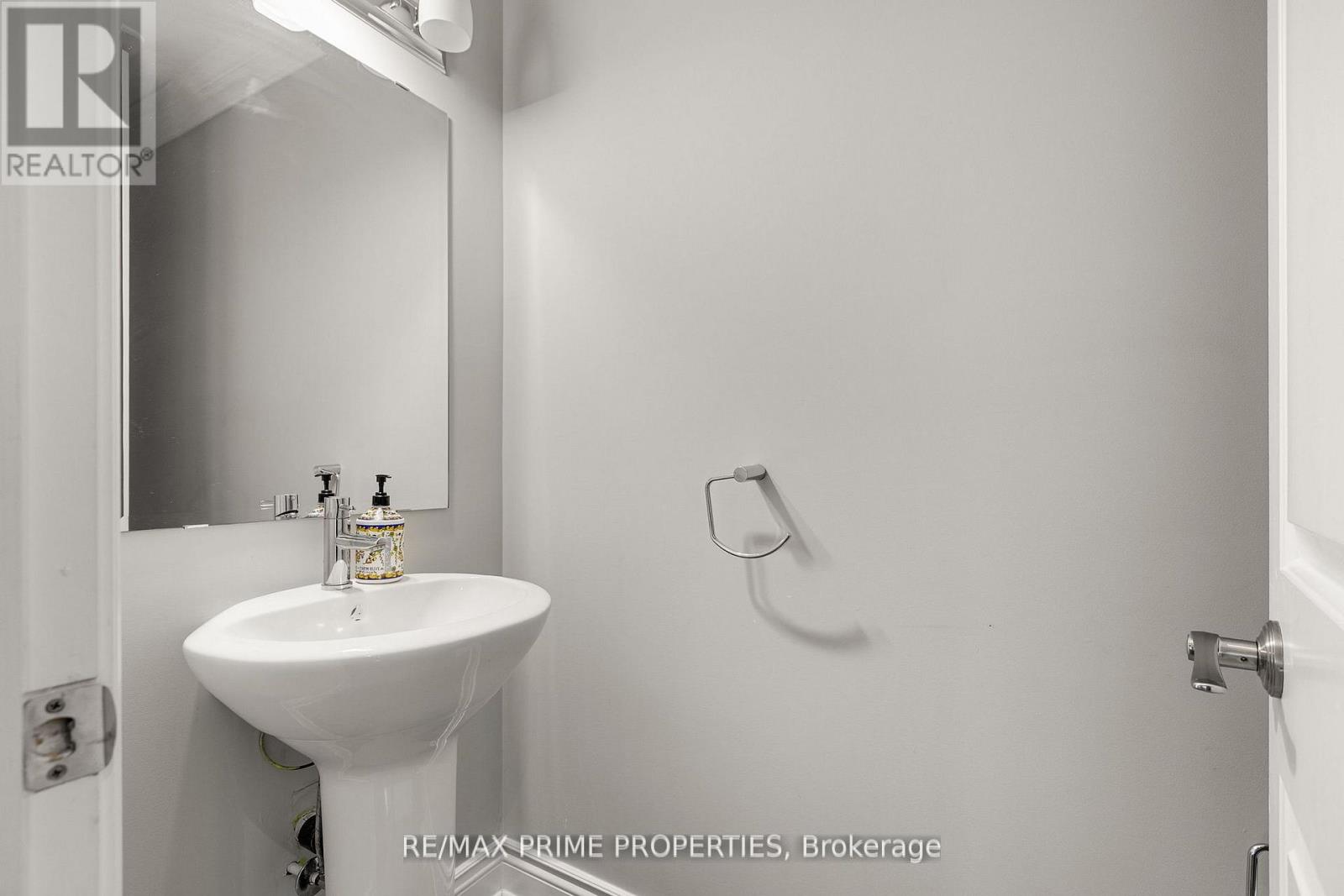 72 Branthaven Street, Ottawa, Ontario  K4A 0G9 - Photo 7 - X13543184