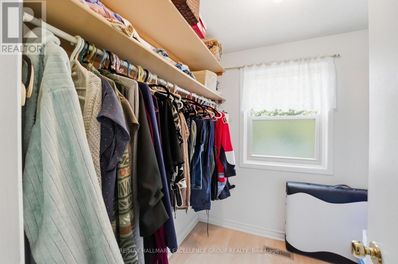 6126 Vineyard Drive, Ottawa, Ontario  K1C 2N6 - Photo 29 - X13543332