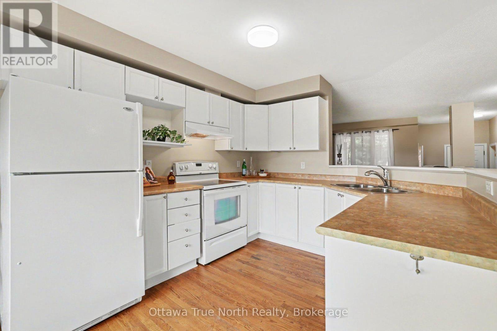 187 Kincardine Drive, Ottawa, Ontario  K2V 1C5 - Photo 11 - X13543354