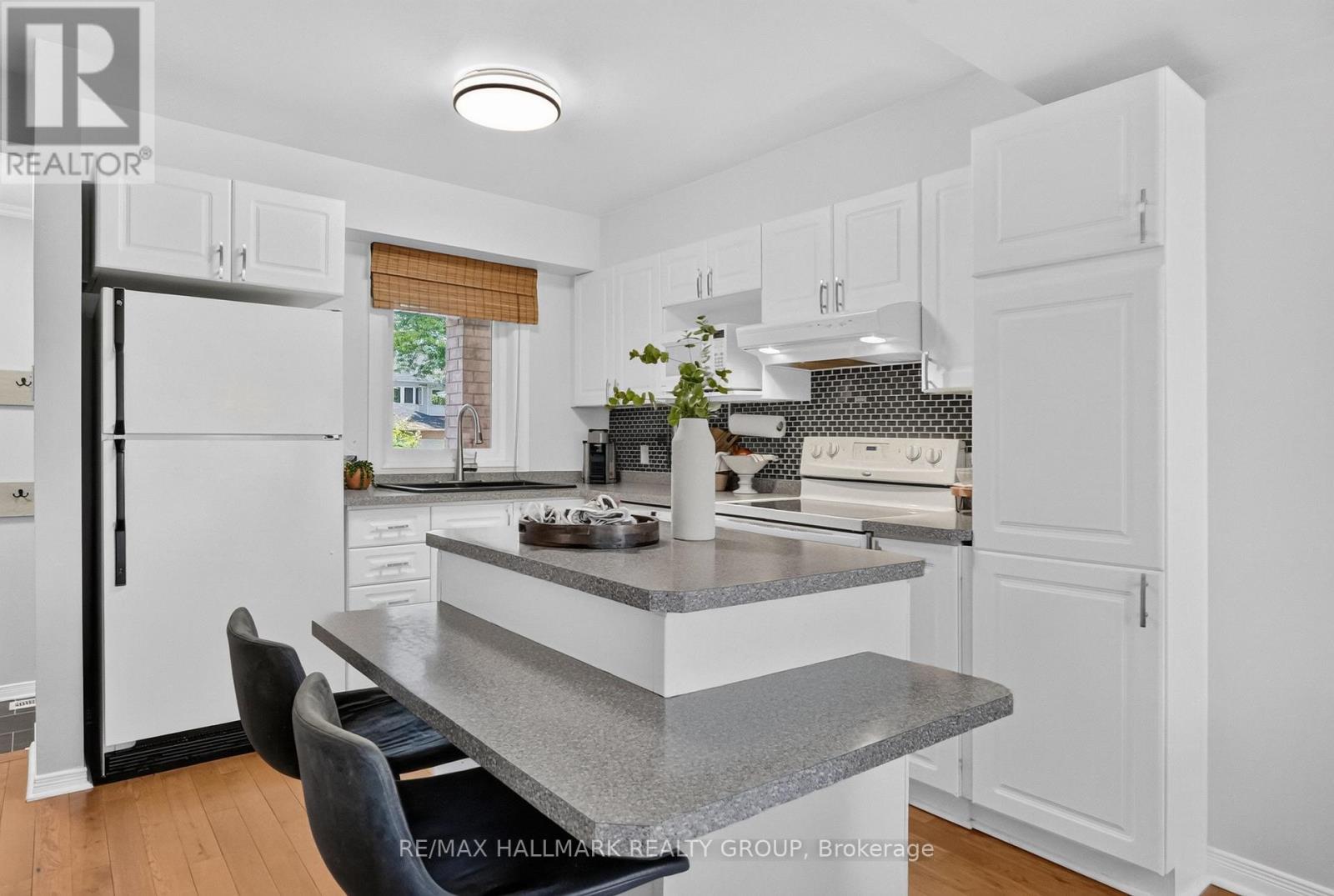 433 Lawler Crescent, Ottawa, Ontario  K4A 3Y3 - Photo 5 - X13543516