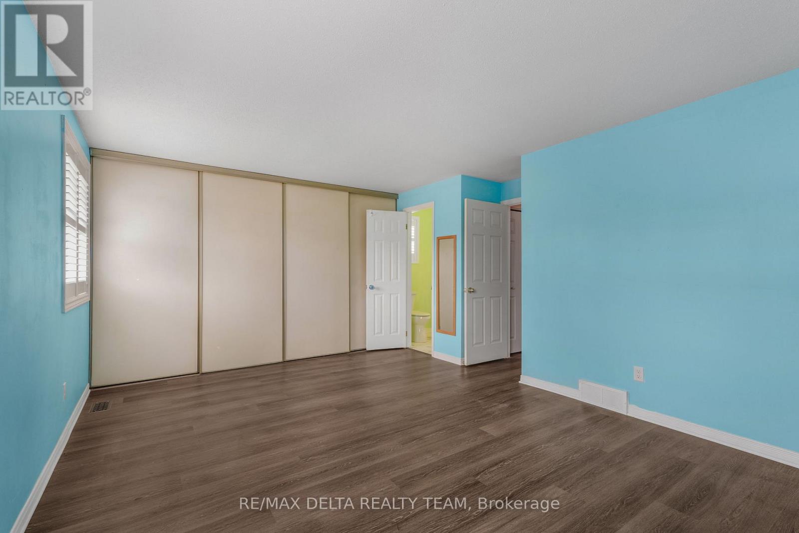 6043 Valley Field Crescent, Ottawa, Ontario  K1C 5P2 - Photo 19 - X13543528
