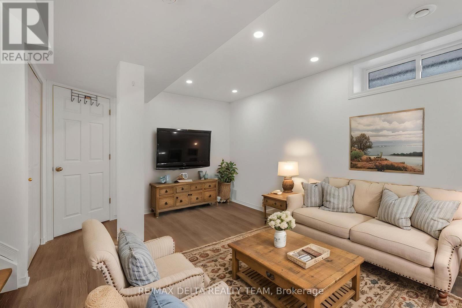 6043 Valley Field Crescent, Ottawa, Ontario  K1C 5P2 - Photo 28 - X13543528