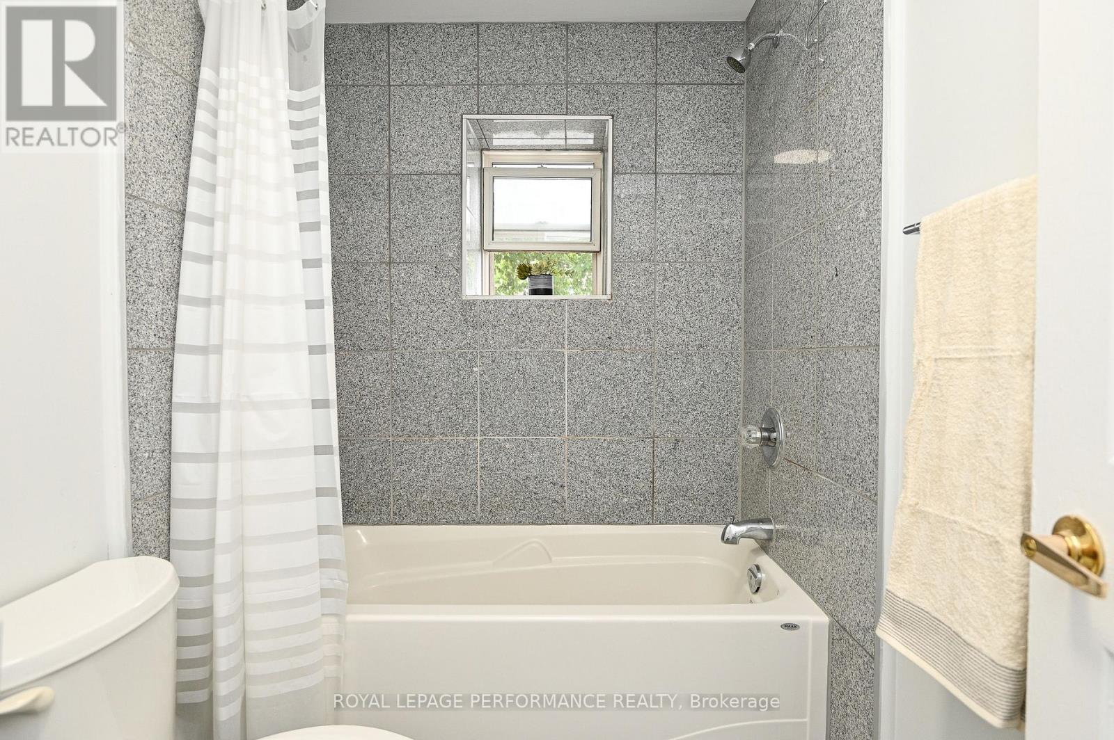 2 - 123 Pamilla Street W, Ottawa, Ontario  K1S 3K9 - Photo 15 - X13543614