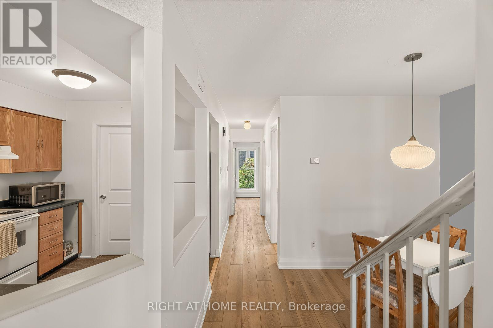 15 - 6b Shehyn Lane, Ottawa, Ontario  K2G 4Y2 - Photo 7 - X13543616
