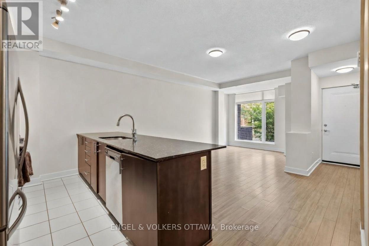 88 Holmwood Avenue, Ottawa, Ontario  K1S 2P1 - Photo 6 - X13543802