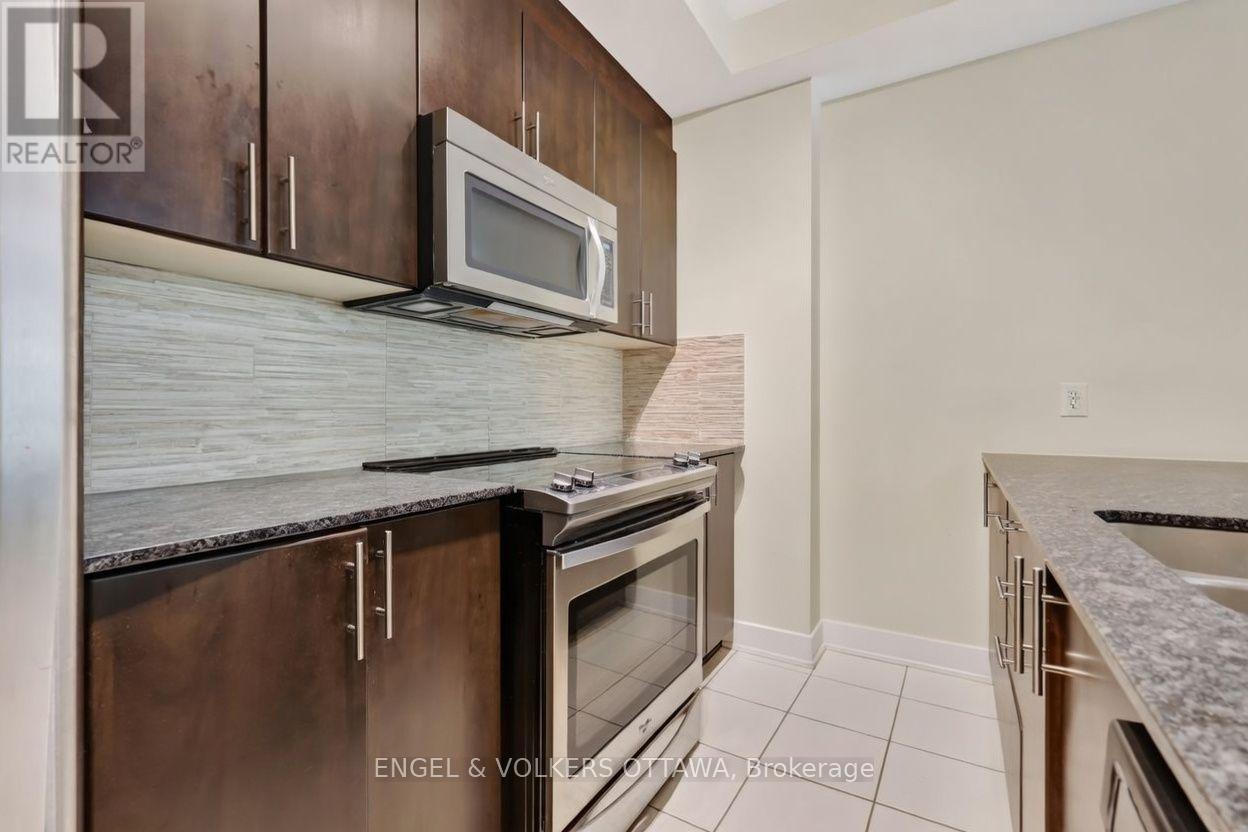 88 Holmwood Avenue, Ottawa, Ontario  K1S 2P1 - Photo 7 - X13543802