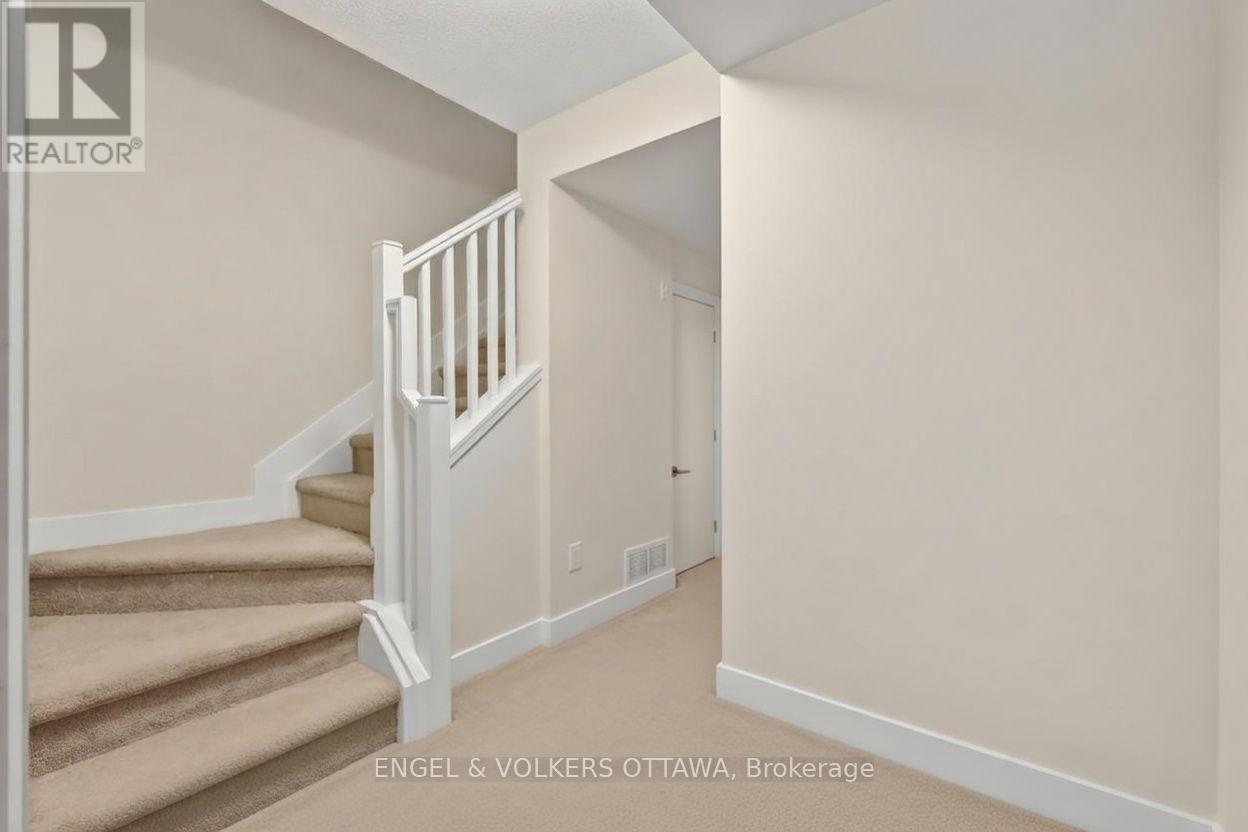 88 Holmwood Avenue, Ottawa, Ontario  K1S 2P1 - Photo 9 - X13543802