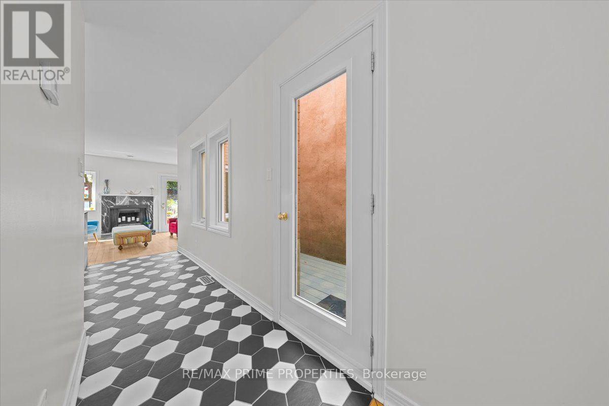 236 Bruyere Street, Ottawa, Ontario  K1N 5E3 - Photo 11 - X13543880