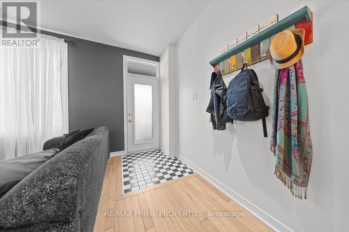 236 Bruyere Street, Ottawa, Ontario  K1N 5E3 - Photo 2 - X13543880