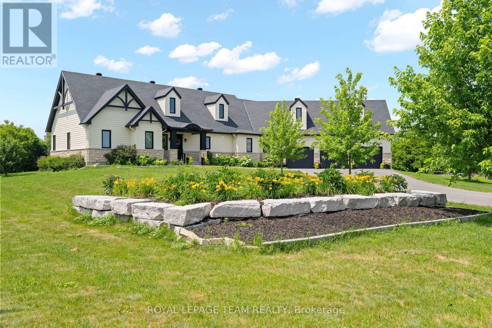 145 Barrdon Road, Ottawa, Ontario  K0A 1L0 - Photo 1 - X13544018
