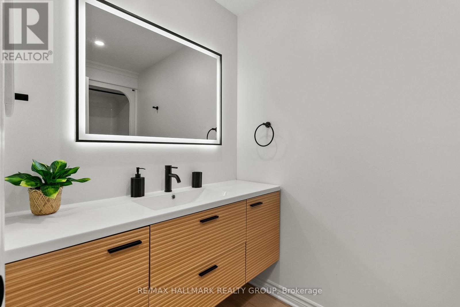 70 Whalings Circle, Ottawa, Ontario  K2S 1S4 - Photo 18 - X13544082