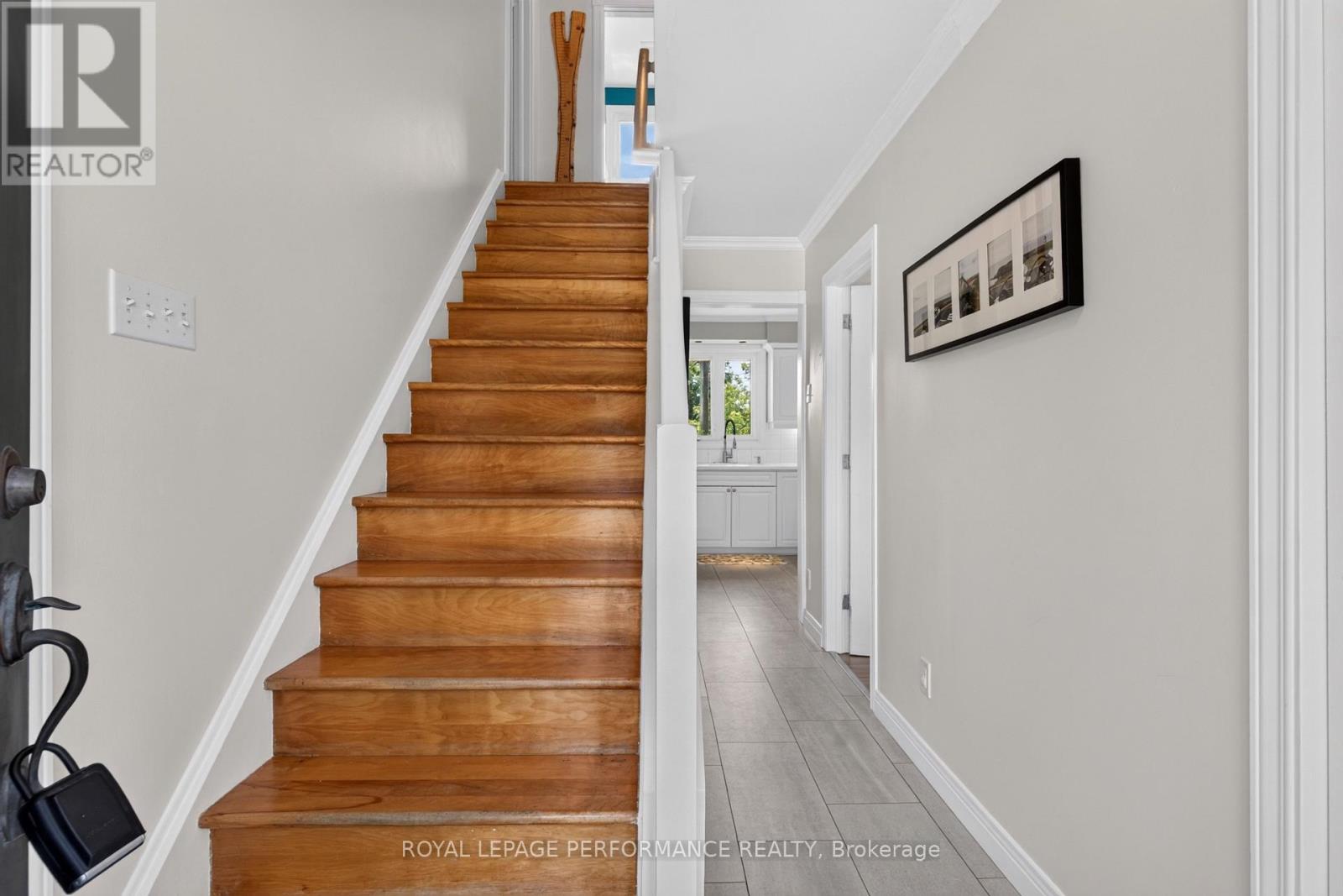 1808 Russell Road, Ottawa, Ontario  K1G 1L5 - Photo 3 - X13544098