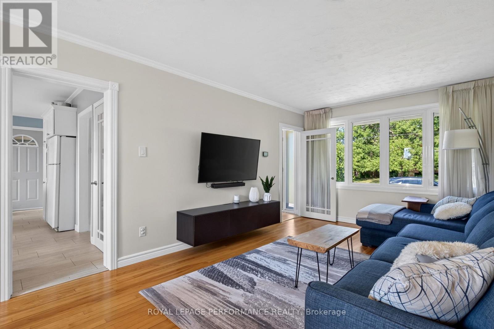 1808 Russell Road, Ottawa, Ontario  K1G 1L5 - Photo 4 - X13544098