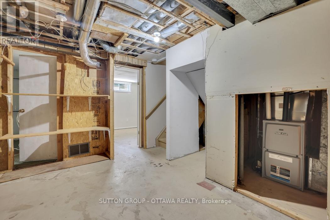 2014 Falkirk Crescent, Ottawa, Ontario  K1B 4Y7 - Photo 28 - X13544144