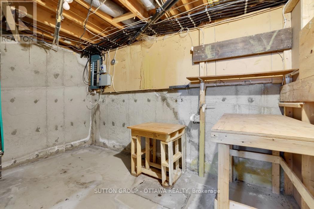 2014 Falkirk Crescent, Ottawa, Ontario  K1B 4Y7 - Photo 29 - X13544144