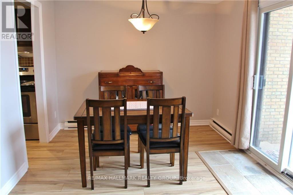 4 - 14 Sweetbriar Circle, Ottawa, Ontario  K2J 2K4 - Photo 5 - X13544194