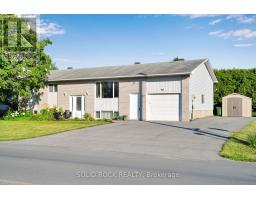 17 BLAIS STREET, Russell, Ontario