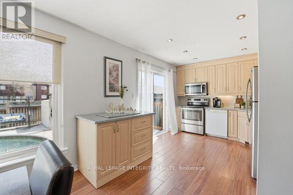 776 Vinette Crescent, Ottawa, Ontario  K1E 1W9 - Photo 7 - X13544368
