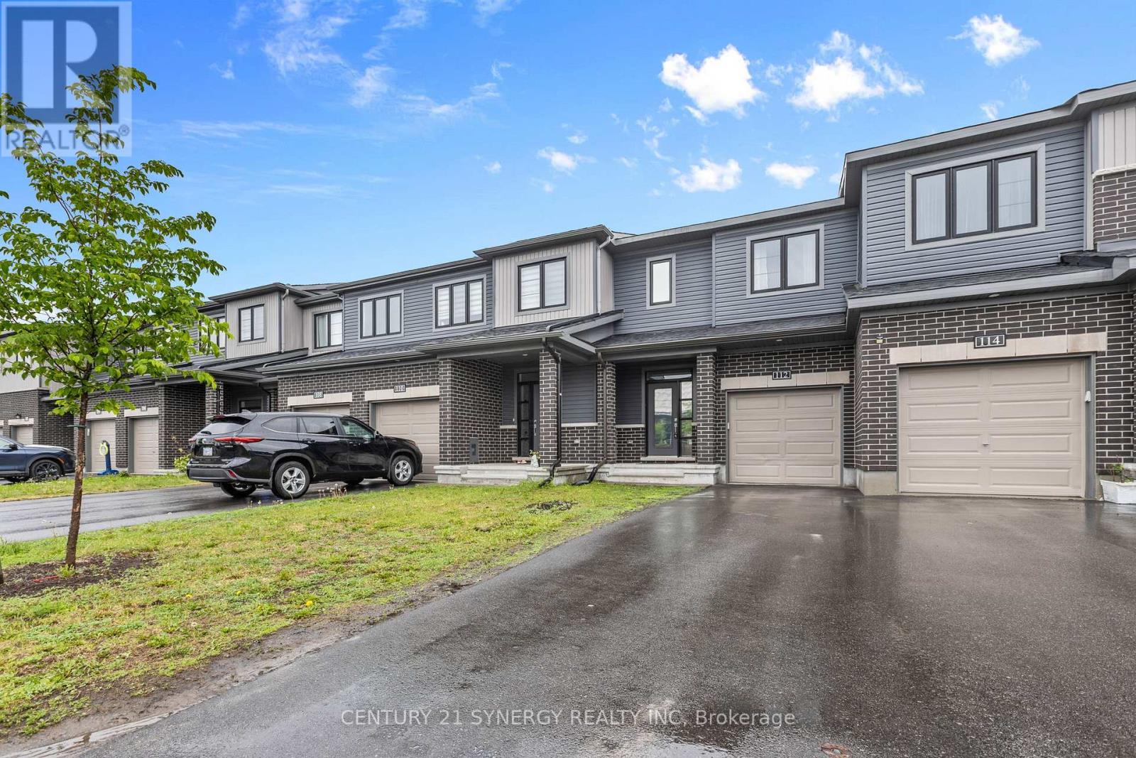 112 Attwell Private, Ottawa, Ontario  K2K 0P6 - Photo 2 - X13544380