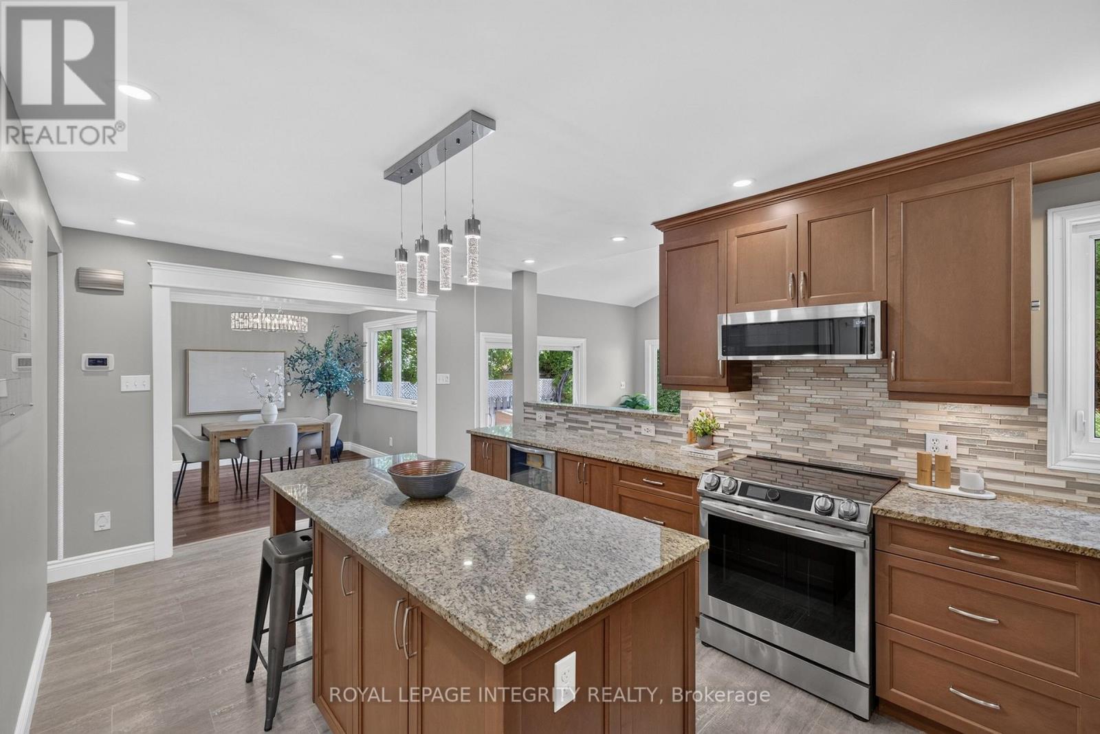 38 Pebble Creek Crescent, Ottawa, Ontario  K2M 2L4 - Photo 17 - X13544434