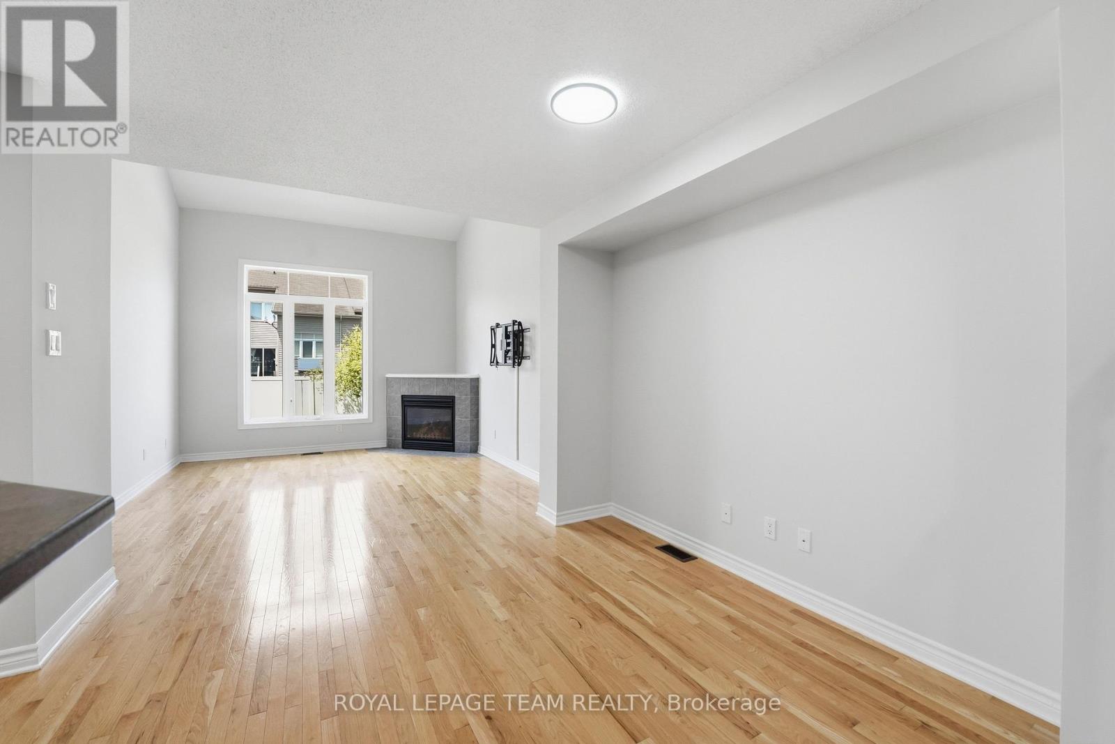 239 Tandalee Crescent, Ottawa, Ontario  K2M 0A2 - Photo 12 - X13544542