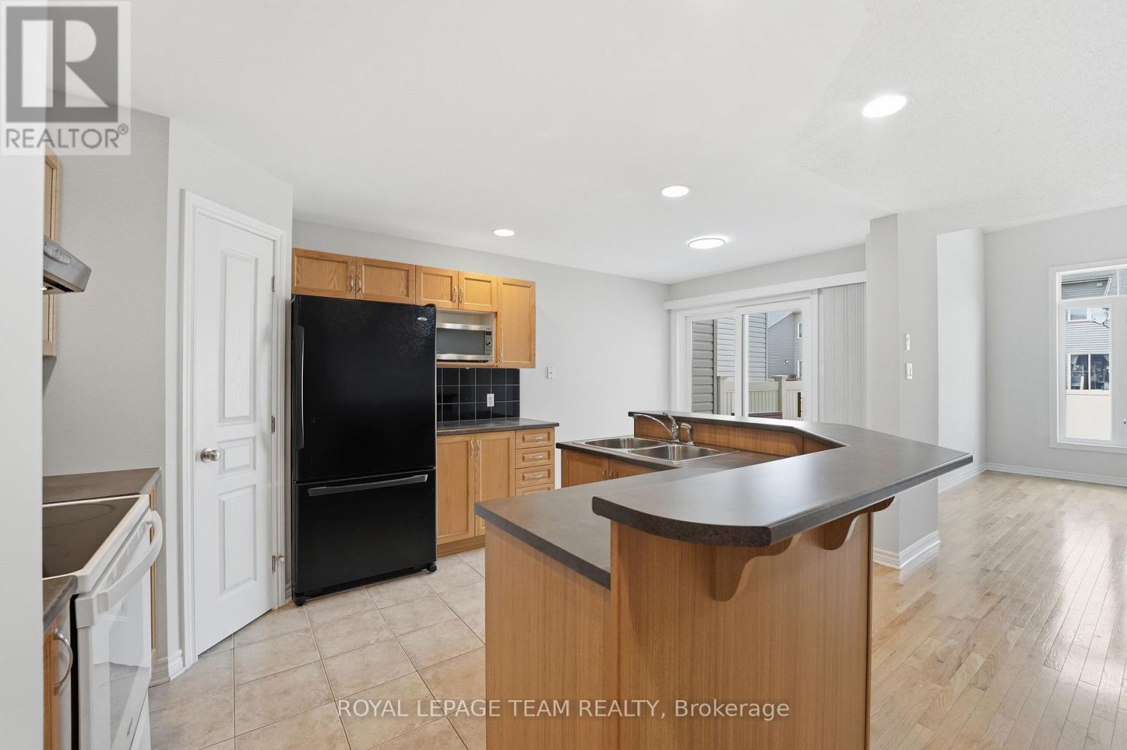 239 Tandalee Crescent, Ottawa, Ontario  K2M 0A2 - Photo 7 - X13544542