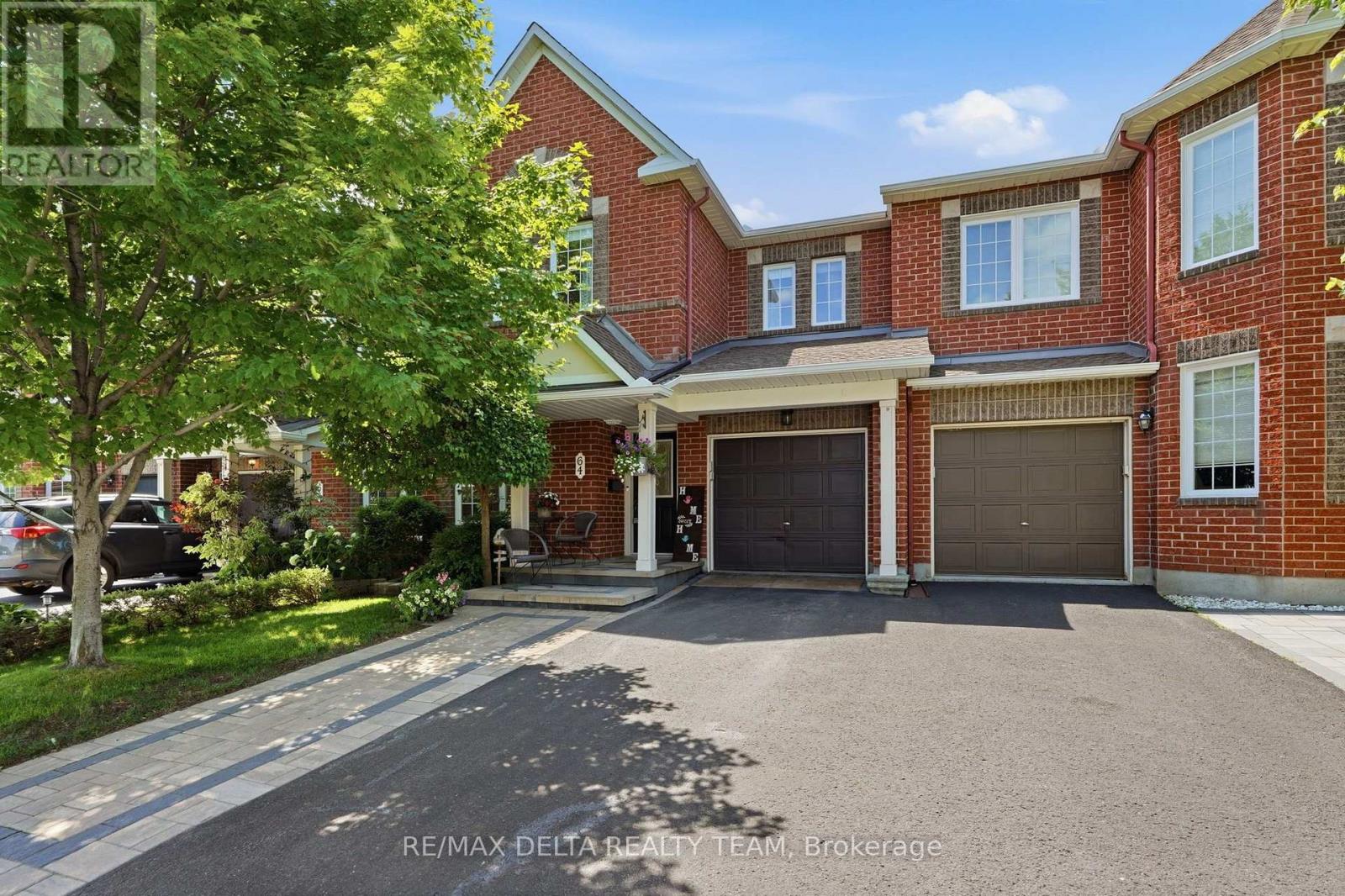 64 Collington Street, Ottawa, Ontario  K2G 6X3 - Photo 2 - X13544758