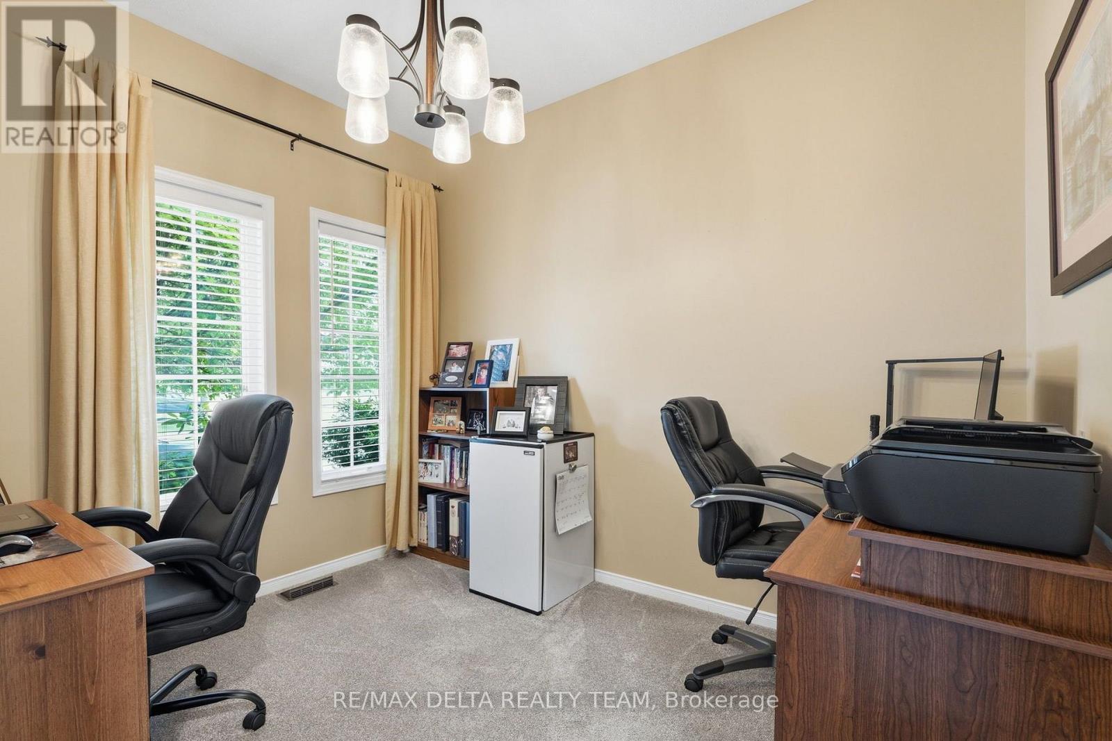 64 Collington Street, Ottawa, Ontario  K2G 6X3 - Photo 4 - X13544758