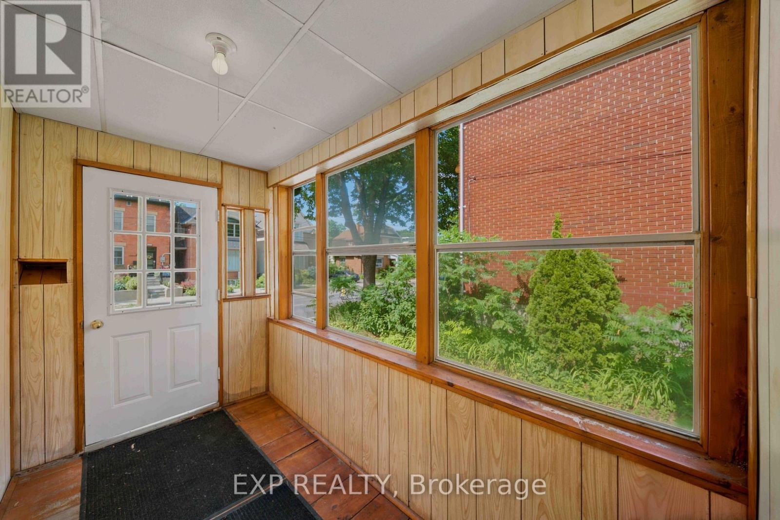452 Sunnyside Avenue, Ottawa, Ontario  K1S 0S9 - Photo 2 - X13545094